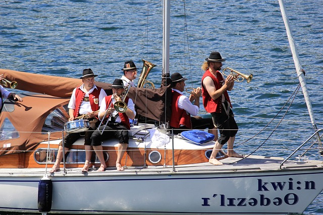 发广泛关注 发广泛关注